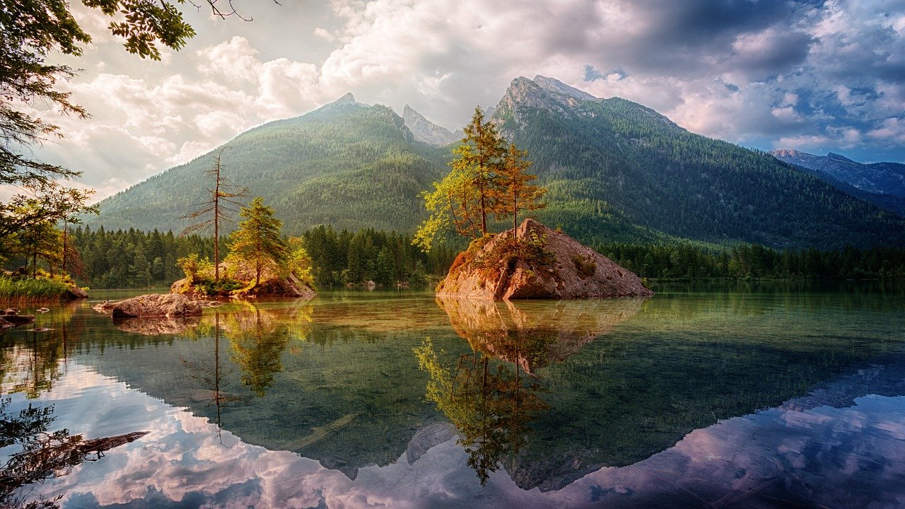 waters, nature, mountain-3102729.jpg